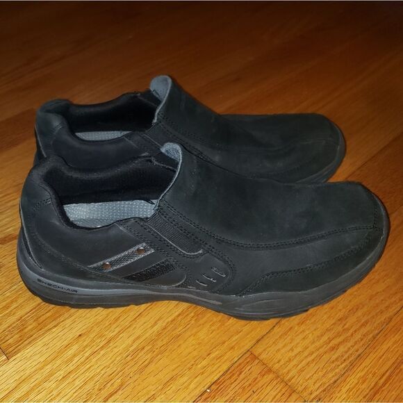 Skechers Black leather loafers - Picture 1 of 8